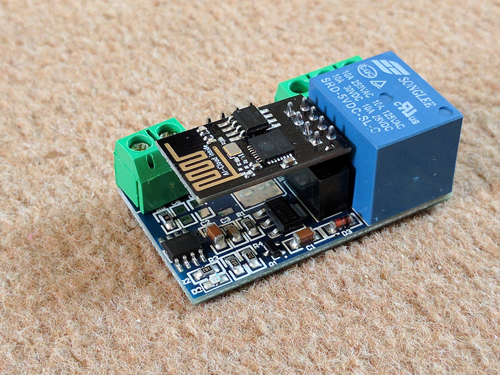 ESP-01-with-relay.jpg