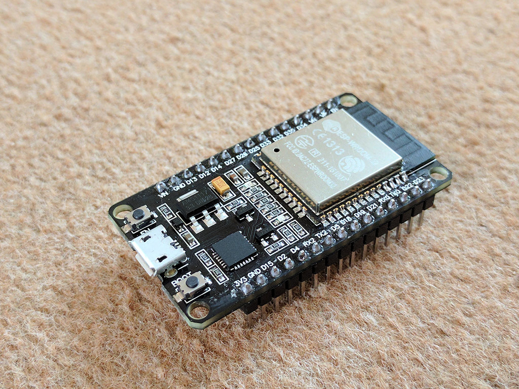 ESP32.jpg