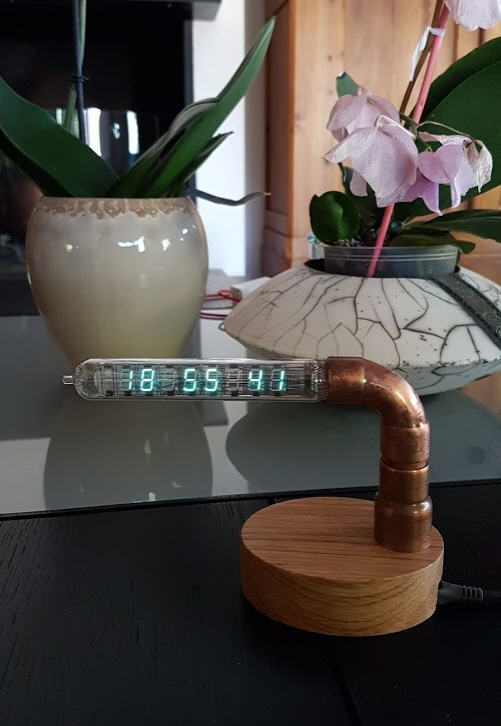 JG_IV18_clock2.jpg
