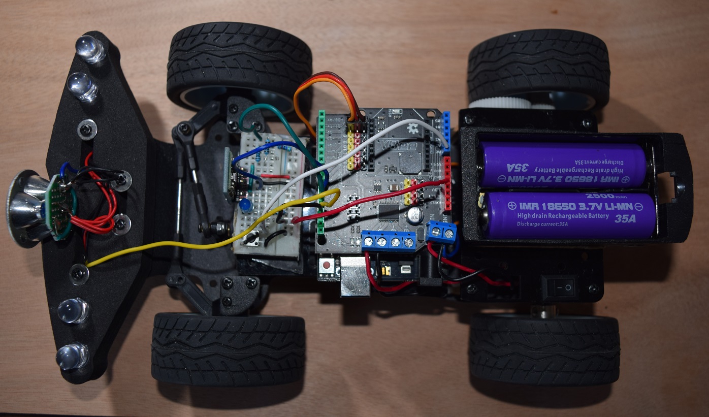 YFROBOTcar3.jpg